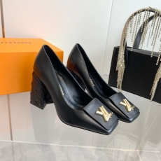 Louis Vuitton Heeled Shoes